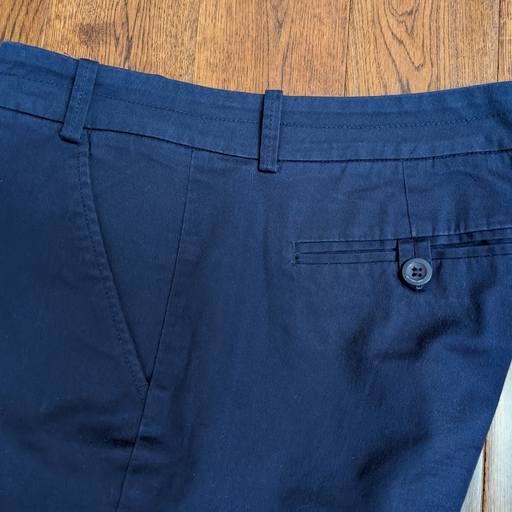 EUC Ladies New York & Company Navy Blue Khaki Pants Casual Trousers Size 4 - Picture 2 of 7